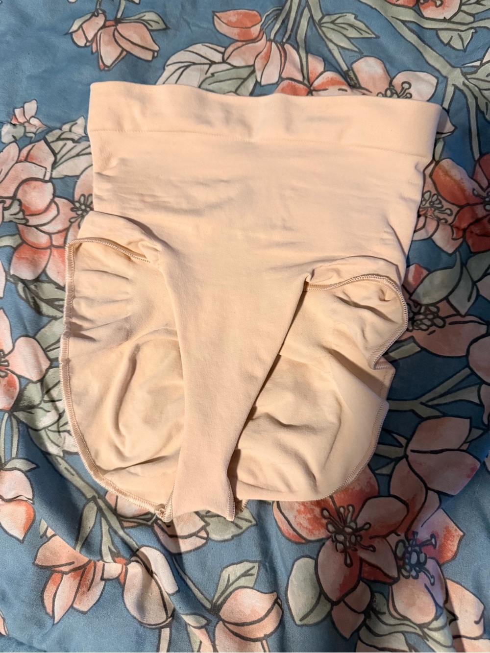 SKIMS High-Waist Sculpting Briefs in Light Peach